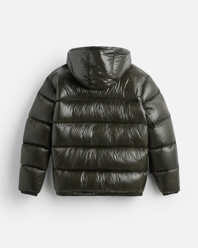 Oslo | Cold-Proof Minimal Brilliance