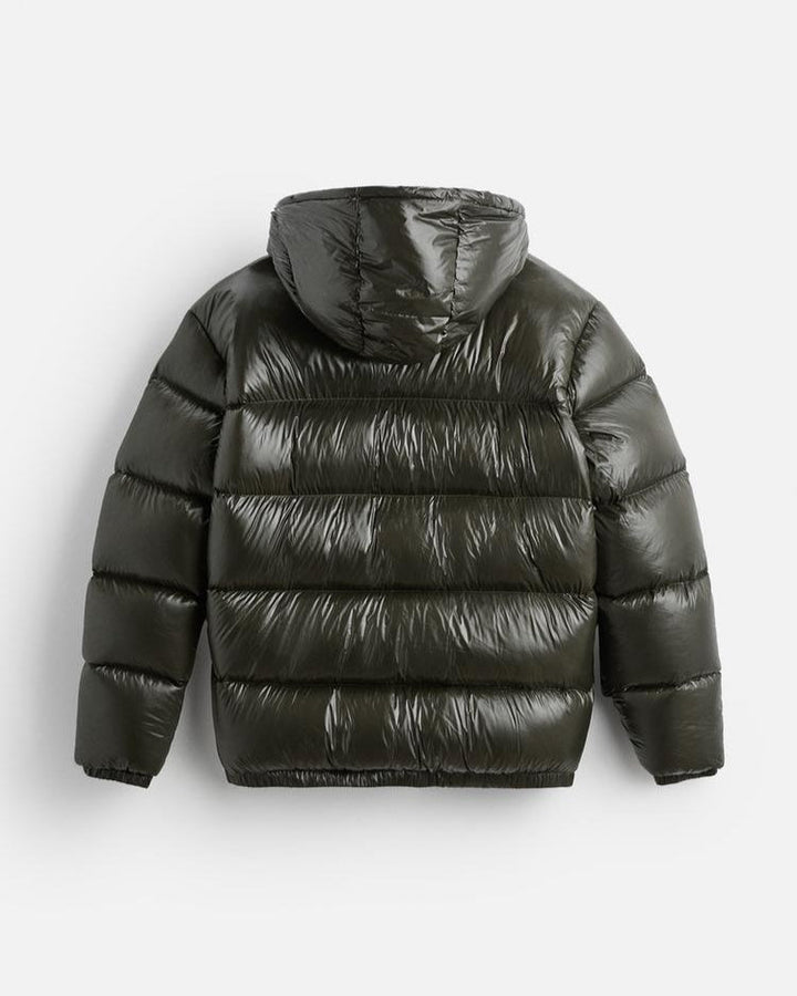 Oslo | Cold-Proof Minimal Brilliance