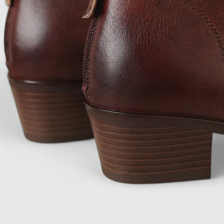 Victoria | Elegant Boots