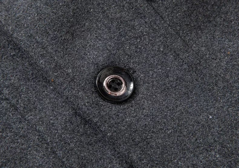 Leonie | Quiet Confidence Presence