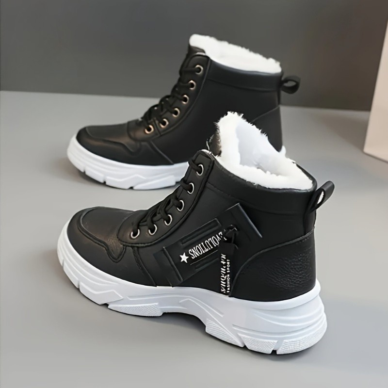 Victoria | warm lace-up winter boots