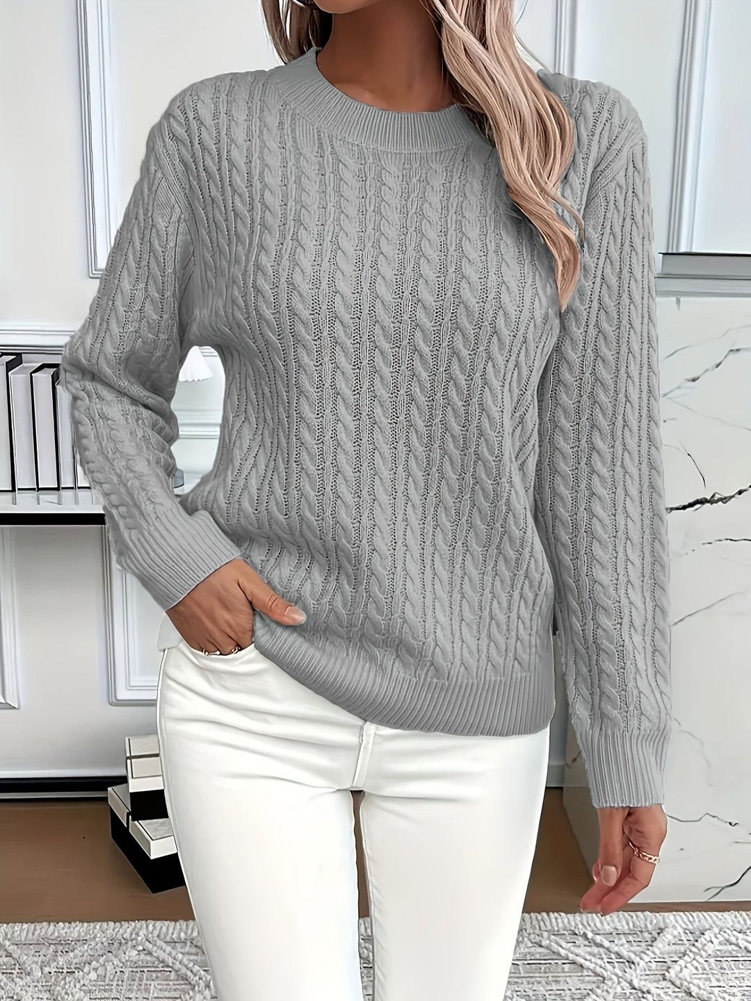 Lila – Cable Knit Sweater