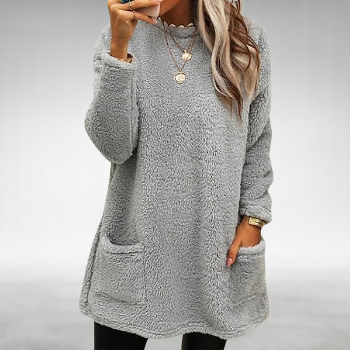 Victoria |  Mid-length Sweater