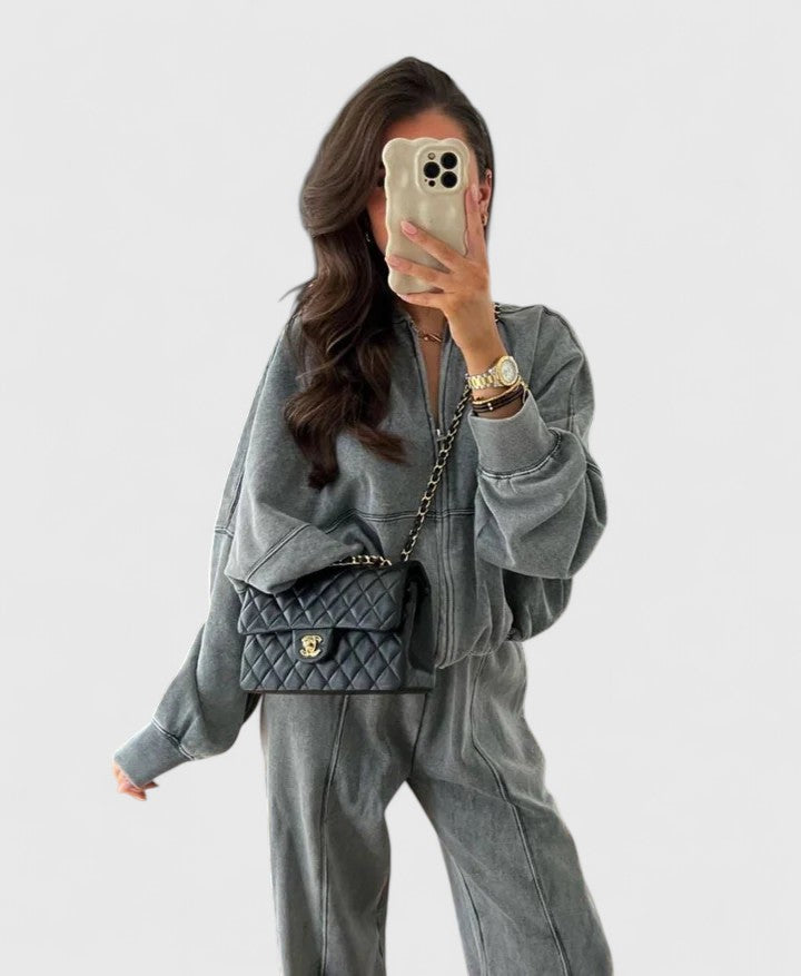 Victoria | Comfortable Sweater and Trousers