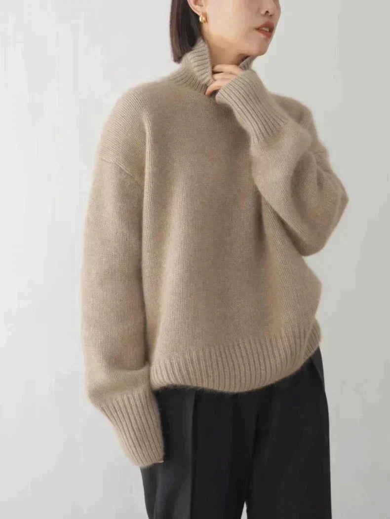 Amaya - Luxe Cashmere Turtleneck Sweater