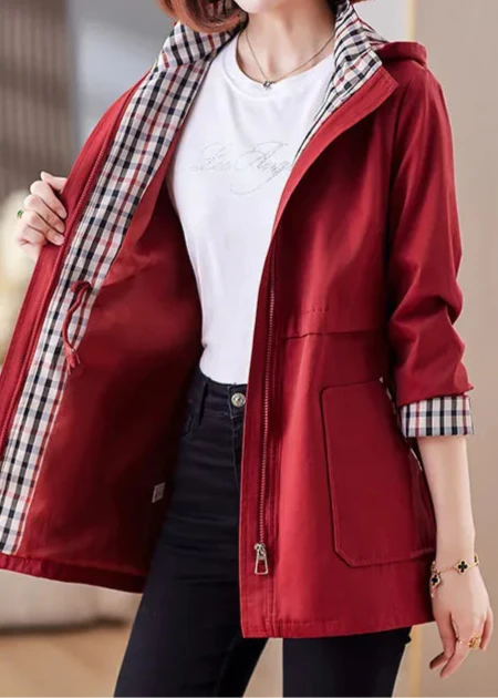 Renée | Crisp Day Confidence