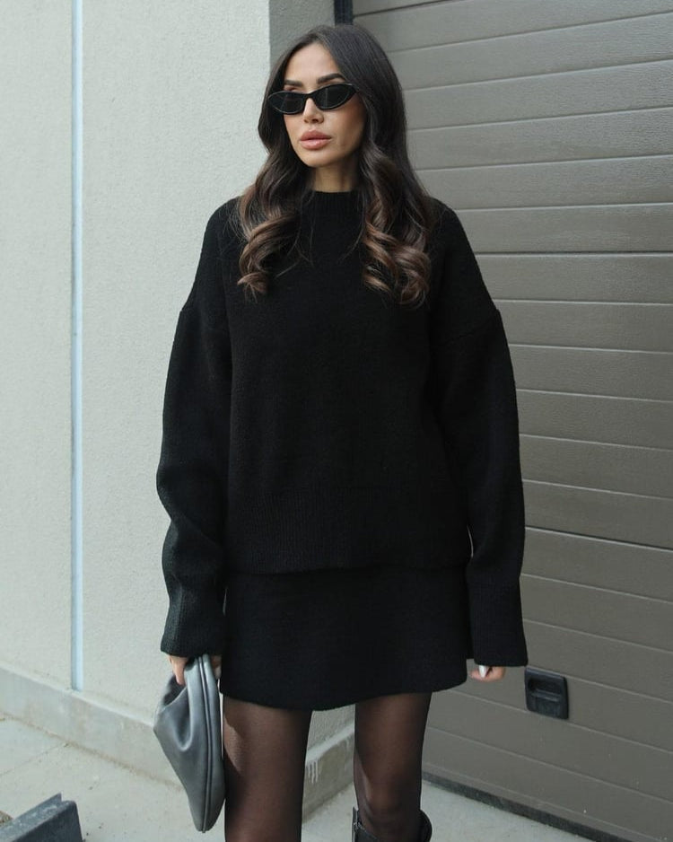 Léa | Soft Confidence, Minimal Motion